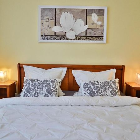 Oak Apartment - Piata Victoriei Bukarest Eksteriør billede