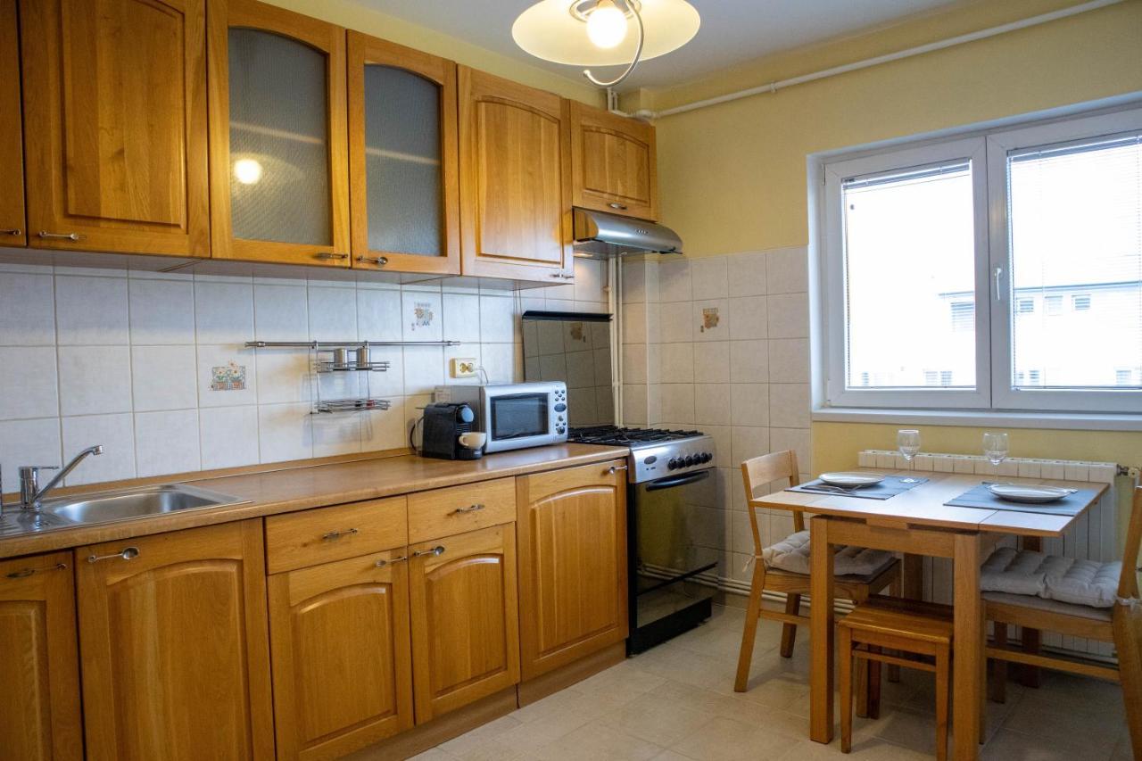 Oak Apartment - Piata Victoriei Bukarest Eksteriør billede